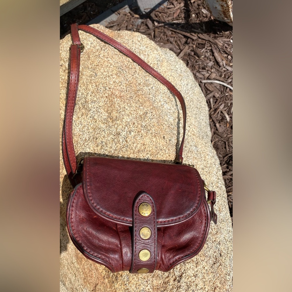 👢💃Frye Mini Crossbody 💃👢🧲